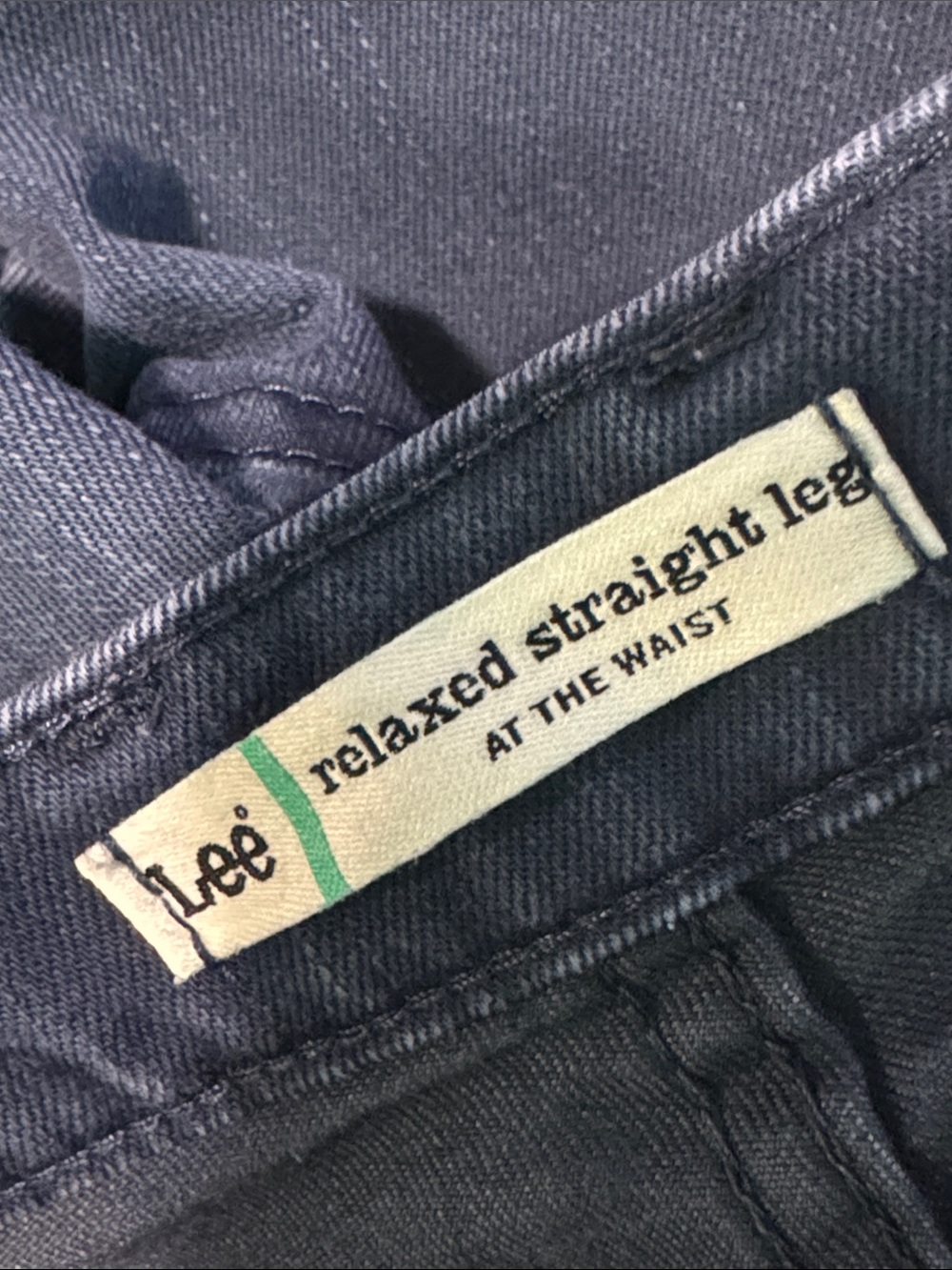 LEE Relaxed Straight Leg Jeans 6 Indigo Wash NWOT - Picture 4 of 11